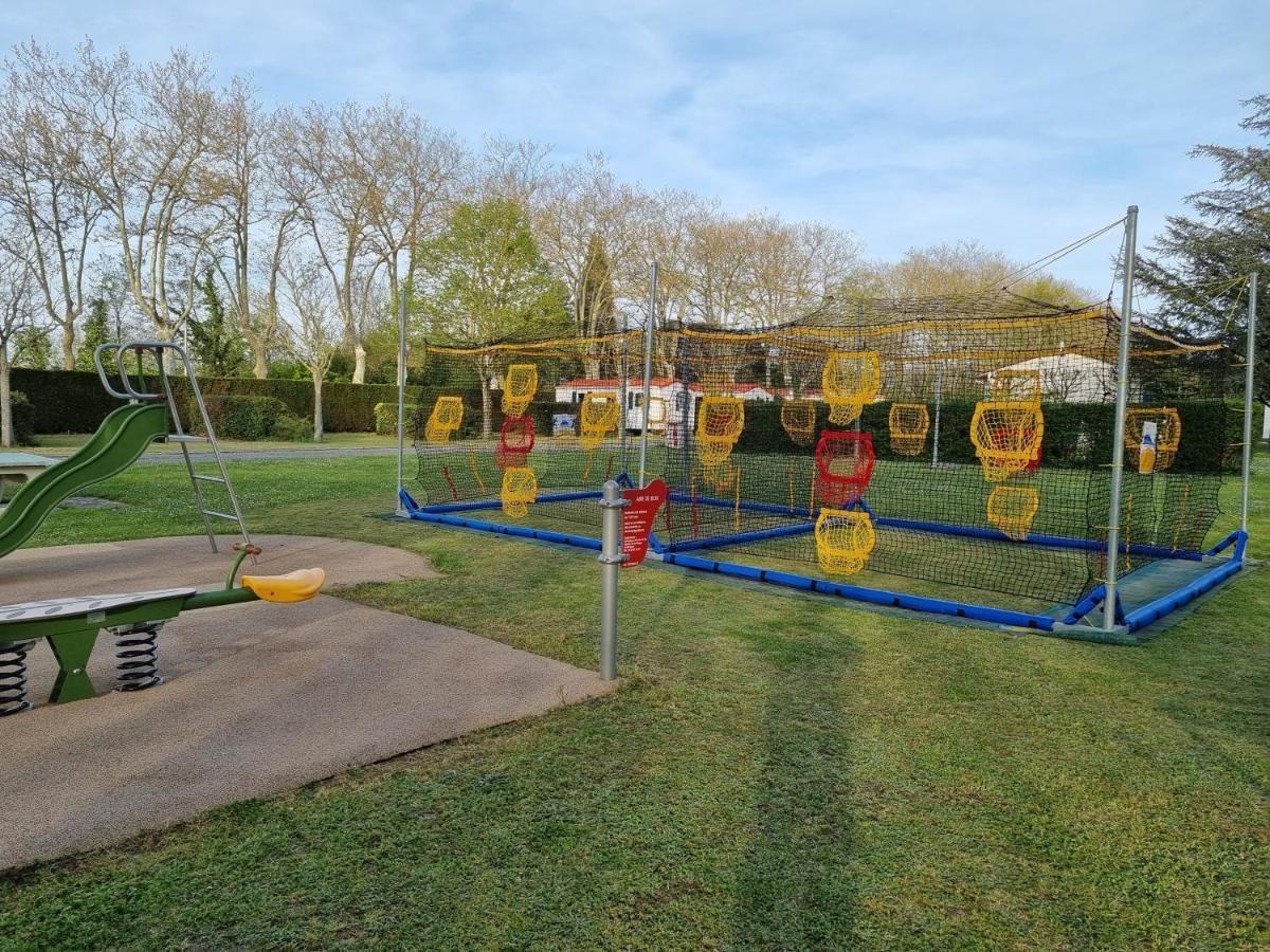 Camping Le Moulin Du Roy Revel  Bagian luar foto