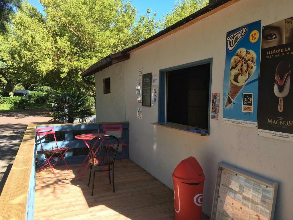 Camping Le Moulin Du Roy Revel  Bagian luar foto